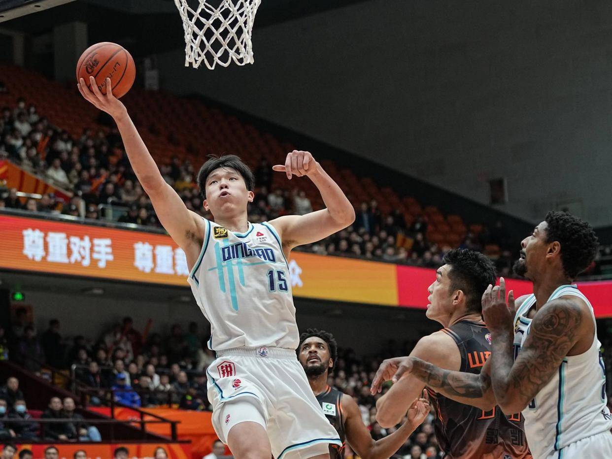 九游体育包含萨克拉门托国王迎CBA常规赛关键赛，赛前造点机会，质疑声仍在，团队化学反应显著的词条